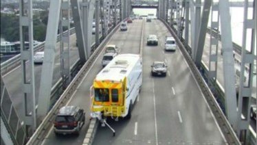 2008 moveable lane barrier vechile in operation