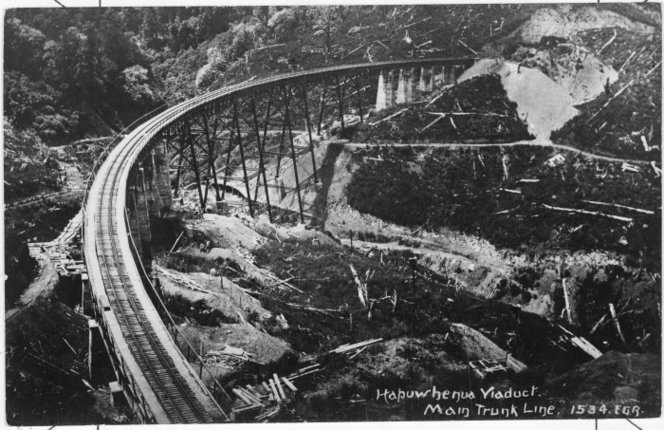 Hapuawhenua Viaduct 1909