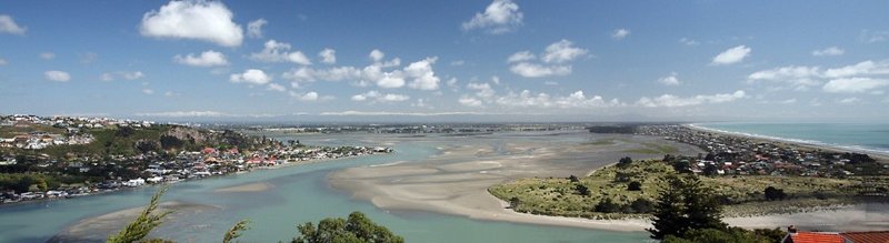 Christchurch_Panorama_Avon_Heathcote_Estuary