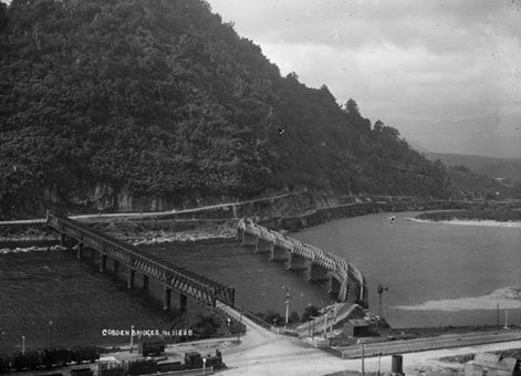 Cobden-Railway-Bridge-1