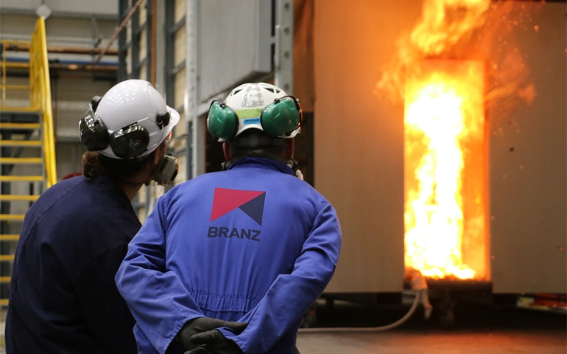 EG33_Fire fighters_1