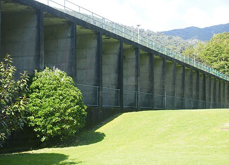 Morton Buttress Dam