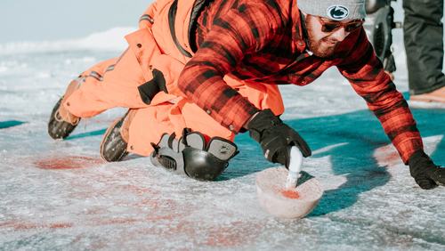curling